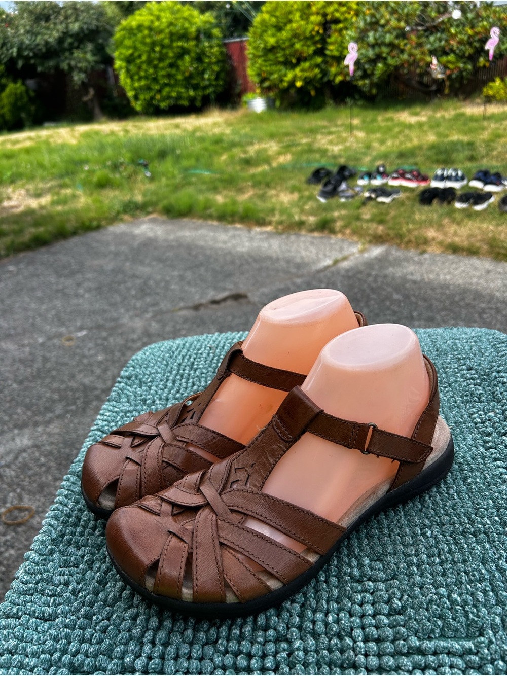 Earth Origins Brown Closed-Toe Sandals - Comfortable Everyday Sz 8M - Picture 3 of 14
